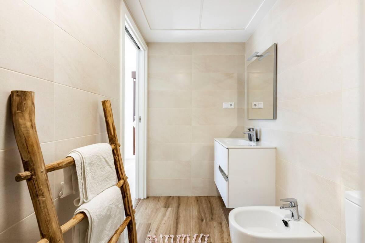 Luxury Designer Apartment - Unbeatable Sea Views Águilas Extérieur photo